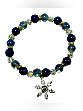 Handmade Snowflake Christmas Charm Bracelet!